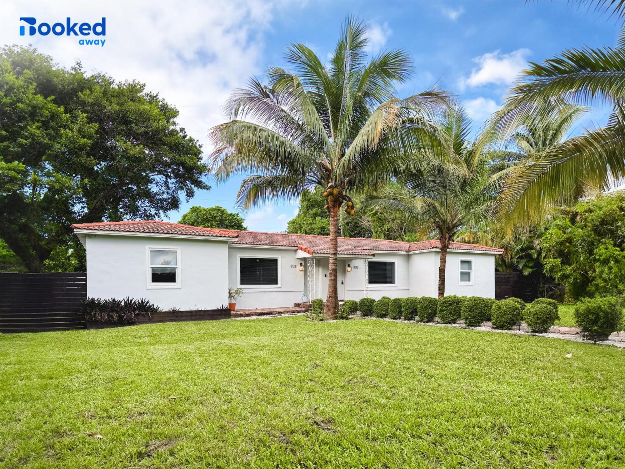 House With Pool And Bbq, 12 Min To The Beach Miami Shores Bagian luar foto